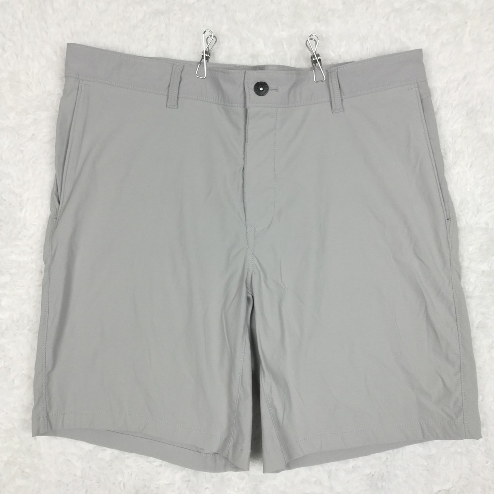 North Face Mens Shorts Hiking Lightweight Performance Light Gray Sportswear 38